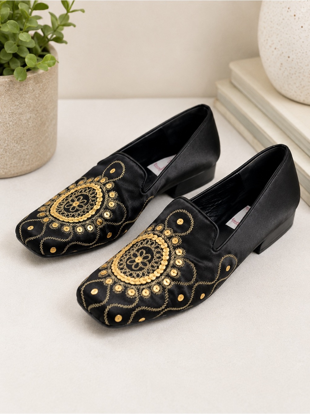 Red By Ramon Tenza Black Satin Gold Sequin Embroidered Loafer Flats 6.5 M